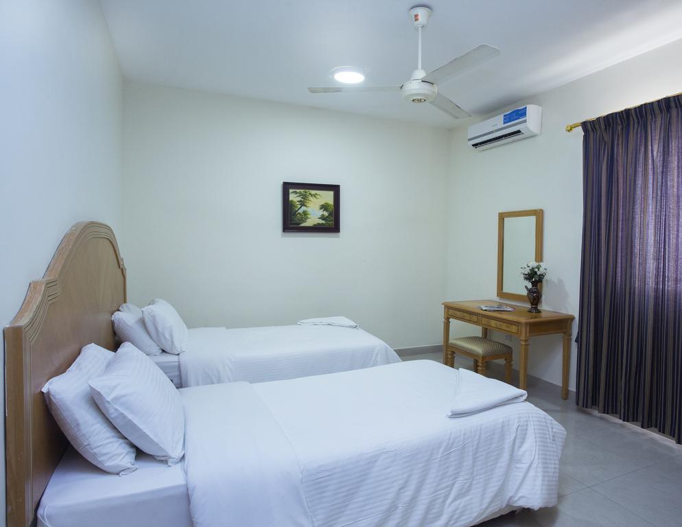 Nuzha Hotel Apartments Μουσκάτ Εξωτερικό φωτογραφία